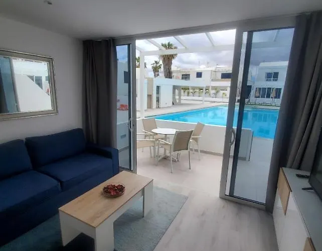 Atlantic View 1b 2 Bedrooms Ground Floor, Complex Featured On A Place In The Sun Lejlighed *